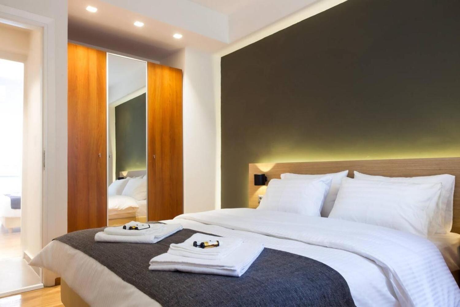 2 Bedroom Apartment Athens - Kallimarmaro Eksteriør billede